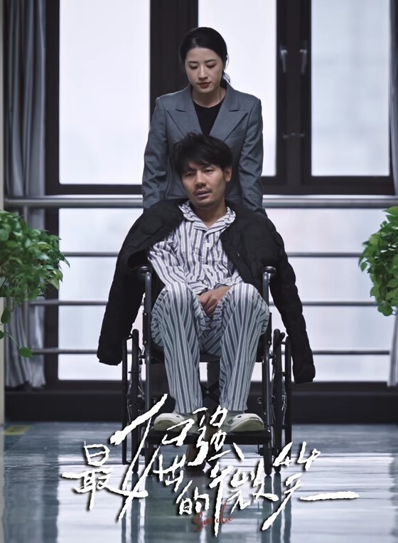 衝浪小哥现榨男汁多姿势爆肏男同_好多汁水 - 三级AV